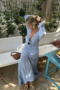 Maxikleid mit Aussparungen