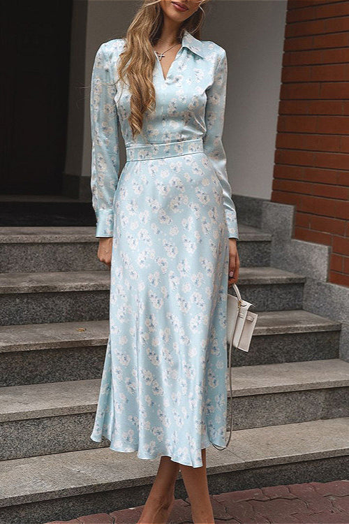 Kleid mit langen Ärmeln, hoher Taille und Blumenmuster