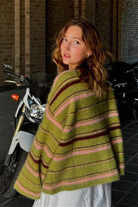 Locker geschnittene Strickjacke mit Streifenmuster, Farbblockmuster und Strickstruktur