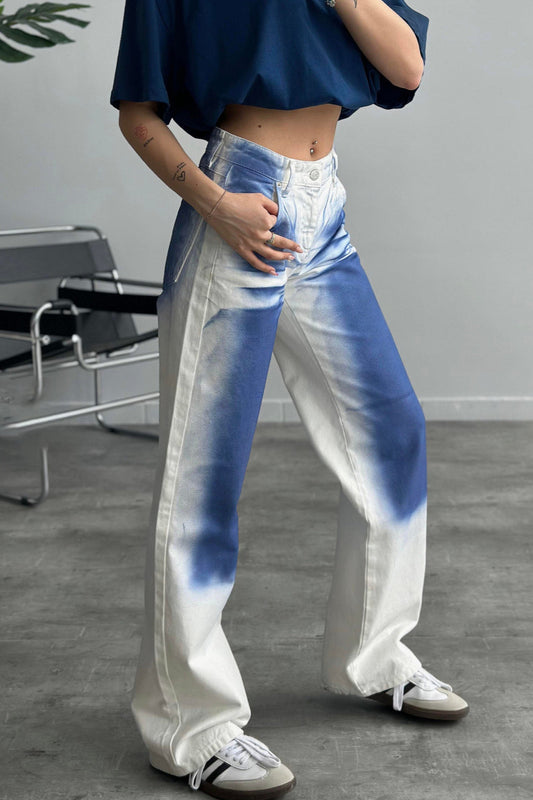 Jeans mit hoher Taille und Druck