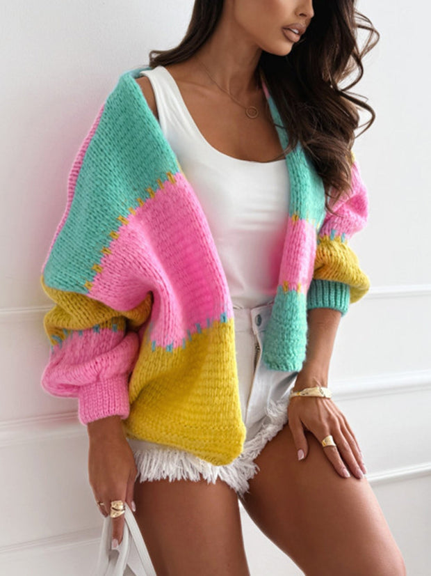 Locker geschnittene Strickjacke mit Strickstruktur