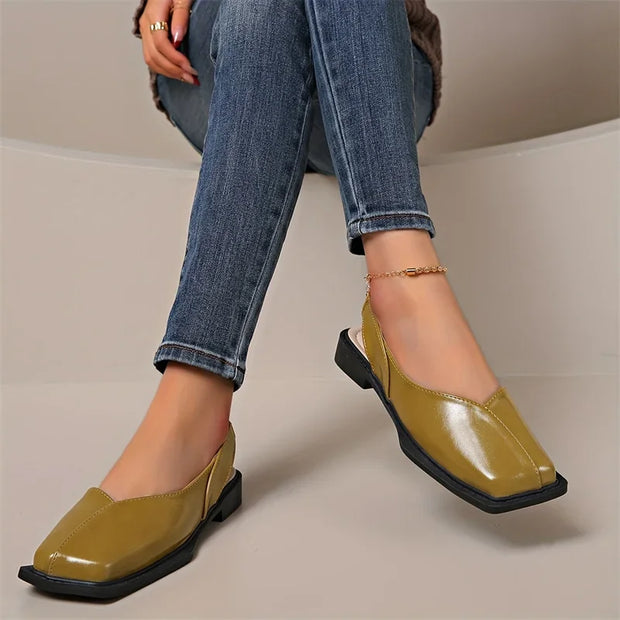 Flaches Slingback mit quadratischer Spitze - Carmen