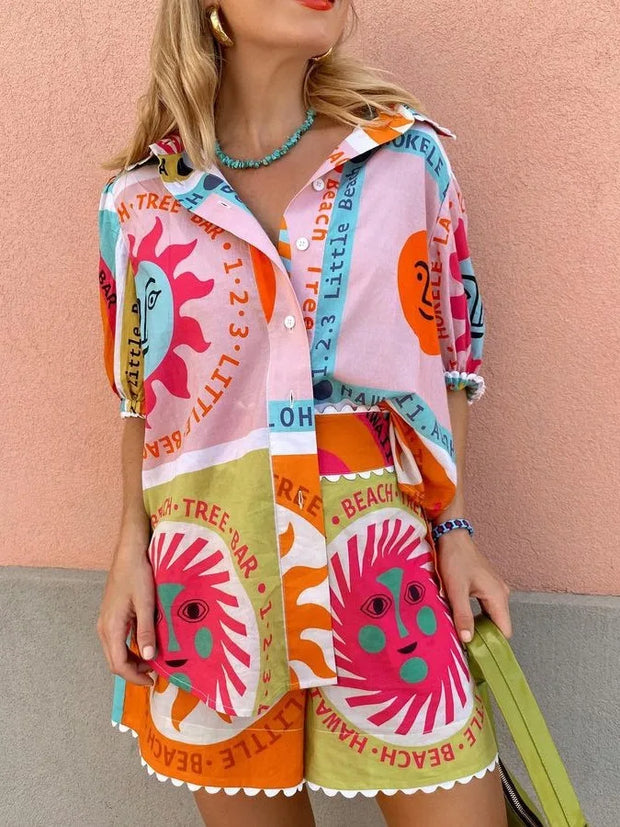 Bedrucktes Damenset mit Shirt und elastischen Shorts - Mireva