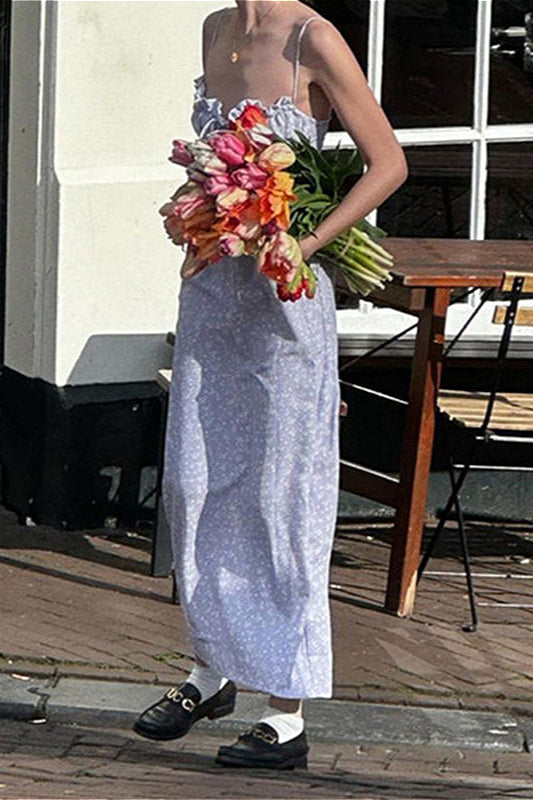 Maxikleid mit Blumenmuster und Rüschen in Lila