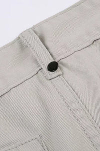 Hose mit Taschen und Denim in Grau