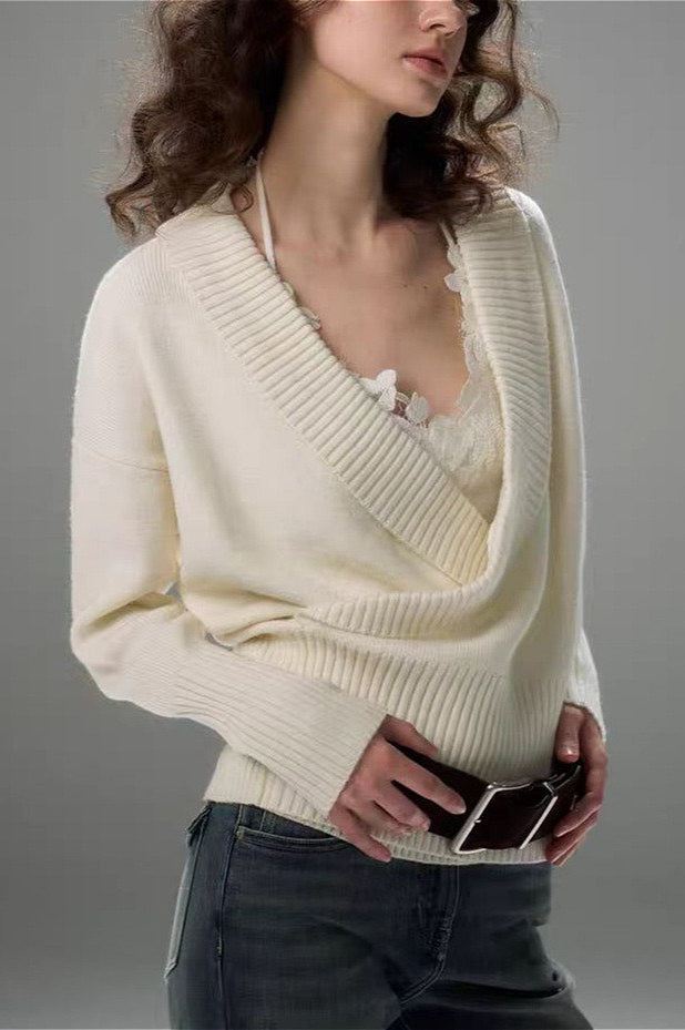 Modeartikel mit Wickeldesign und Strickstruktur