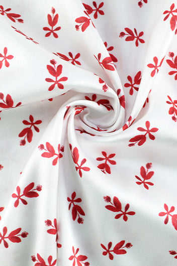 Kleid mit Blumenmuster und Spitze in Weiß, lang