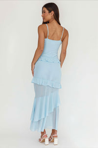 Maxikleid mit Rüschen