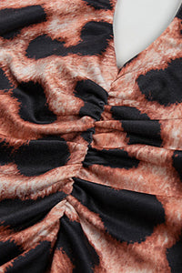 Rückenfreies Maxikleid mit hoher Taille und Leopardenmuster