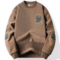 Herrenpullover mit Rundhalsausschnitt und dekorativen Patches - Bjornik