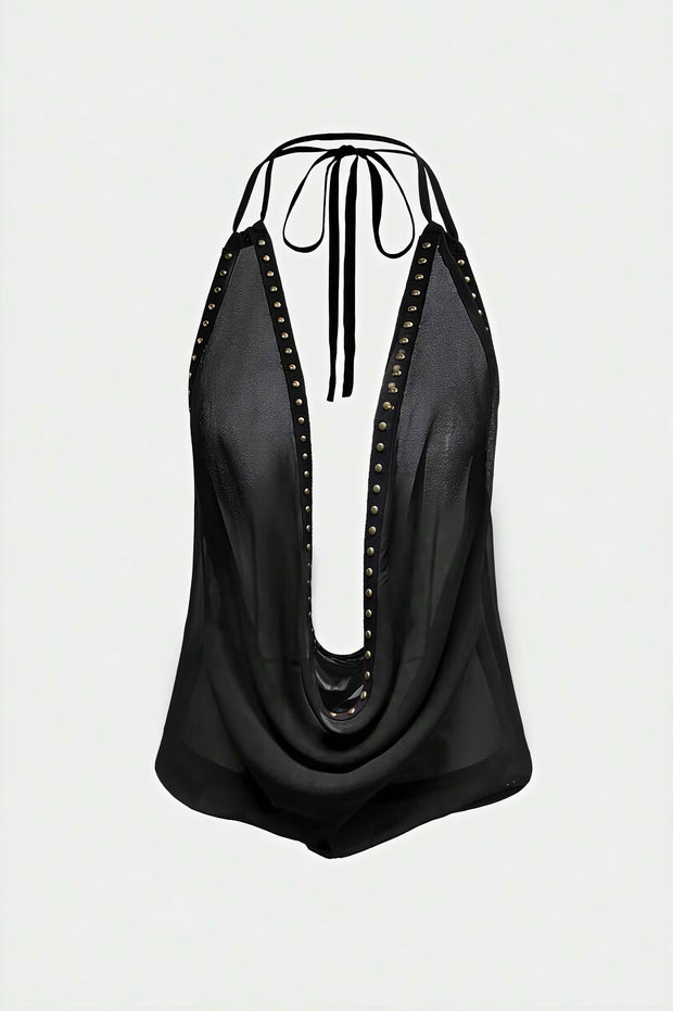 Figurbetontes Tanktop mit Neckholder und V-Ausschnitt