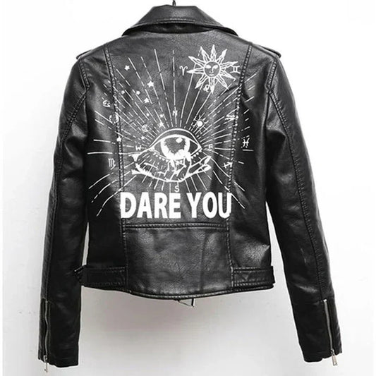 Moderne Lederjacke mit auffälligem Print