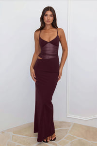 Figurbetontes Maxikleid mit Patchwork und Netzdetails