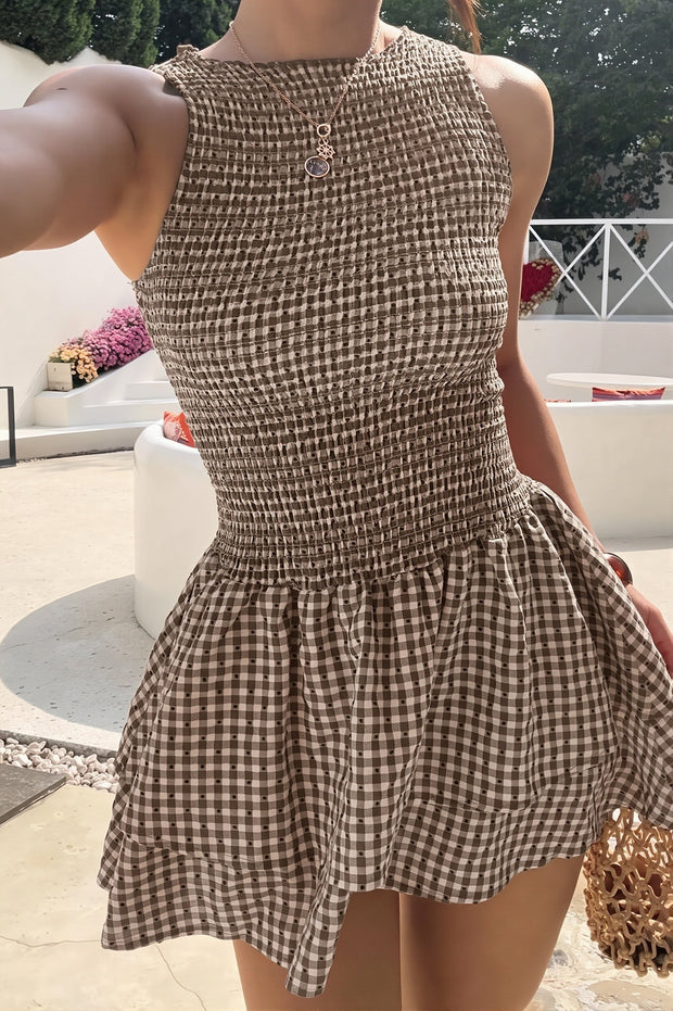 Ärmelloses Minikleid mit ausgestelltem Schnitt und Karomuster
