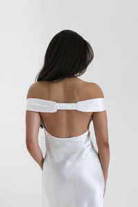 Schulterfreies Maxikleid mit Meerjungfrau-Silhouette und Satinoptik in Gelb