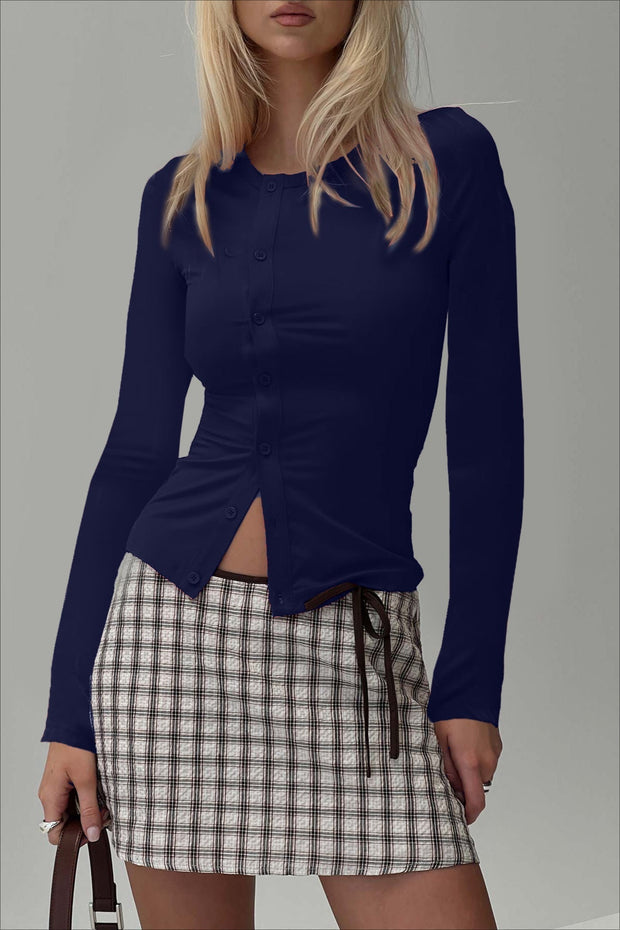 Figurbetonter Pullover mit Rundhalsausschnitt und Strickstruktur