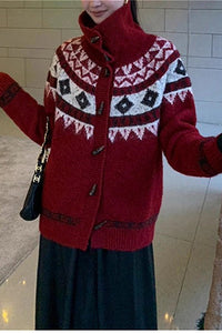 Locker geschnittene Strickjacke mit Knopfdetails und Strickstruktur