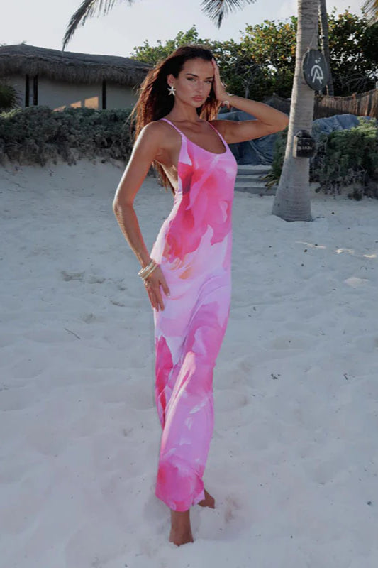 Figurbetontes Maxikleid mit Blumenmuster in Rosa, mit Spaghettiträgern