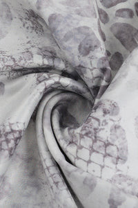 Figurbetontes Minikleid mit Blumenmuster und Strass