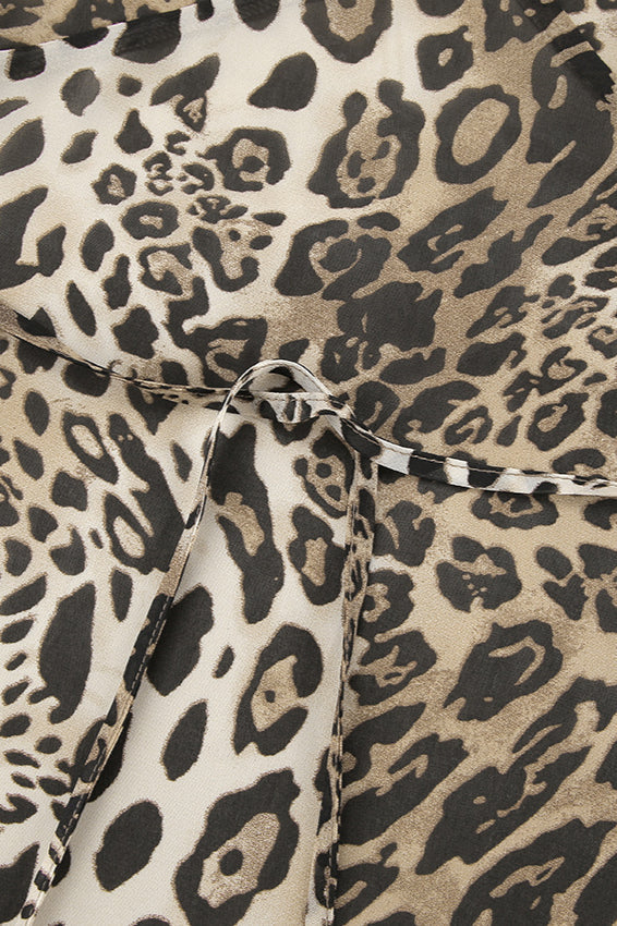 Figurbetontes Minikleid mit Leopardenmuster in Braun
