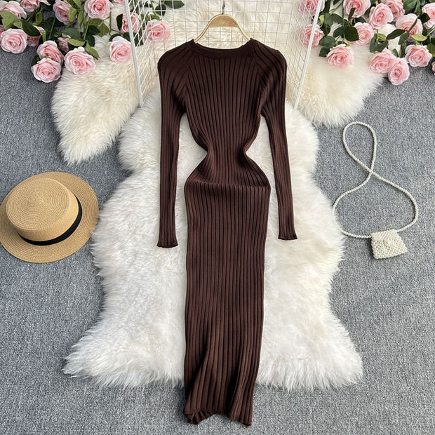 Langärmeliges Kleid aus Feinstrick - Elina
