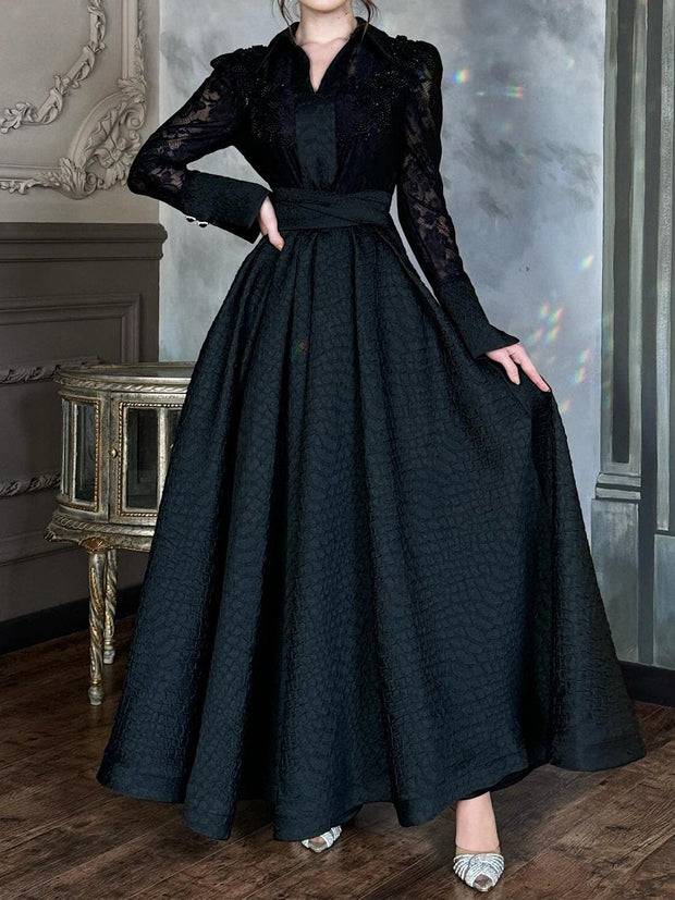 Perla - Perlenbesetztes Maxikleid mit Spitze und Patchwork