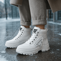 Zeitgenössisch gestylte Thermostiefel - Lurean
